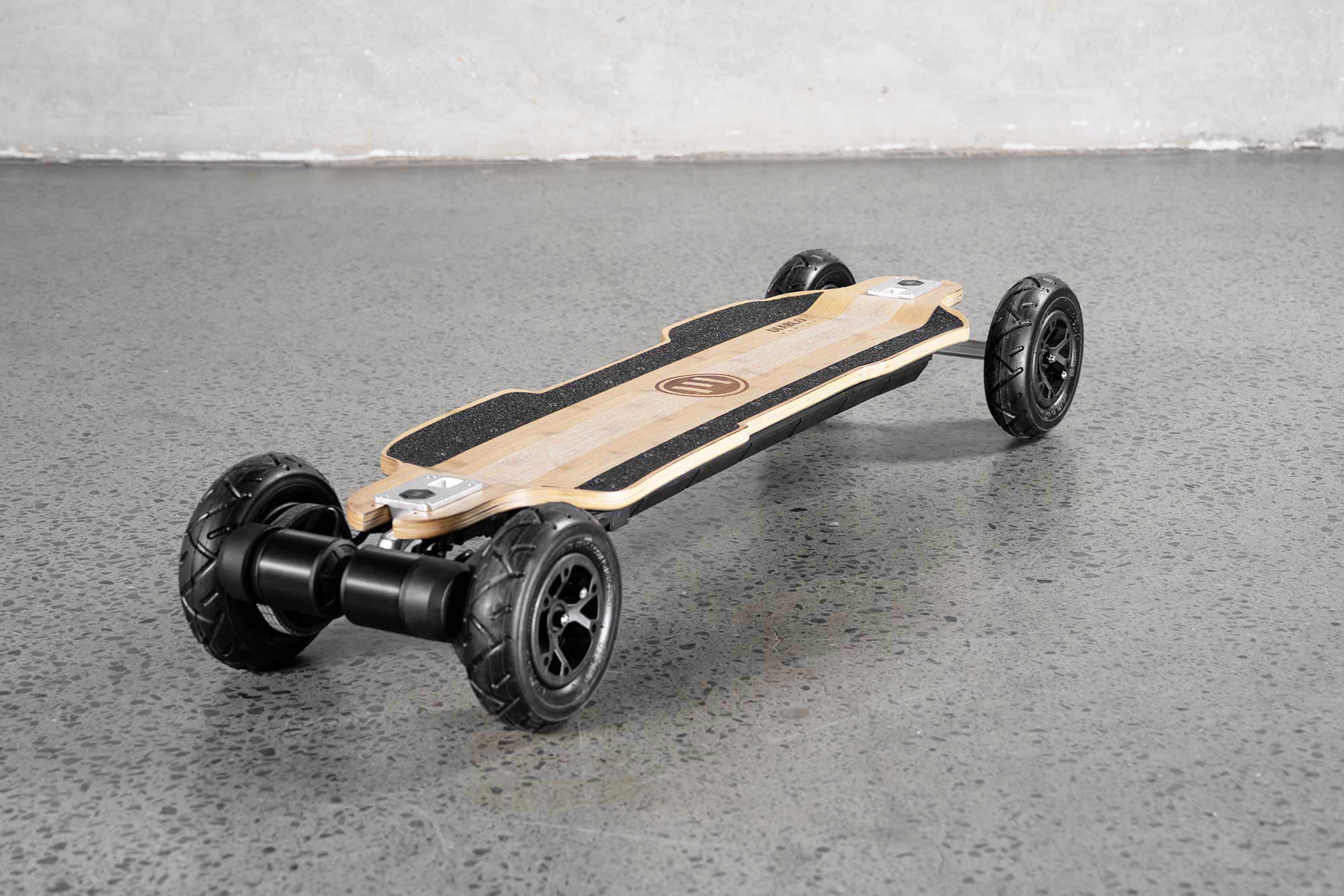Diablo Bamboo All Terrain Electric Skateboard - Image 10