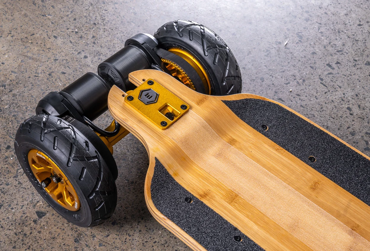 Diablo Bamboo All Terrain Gold Series Electric Skateboard - Image 13