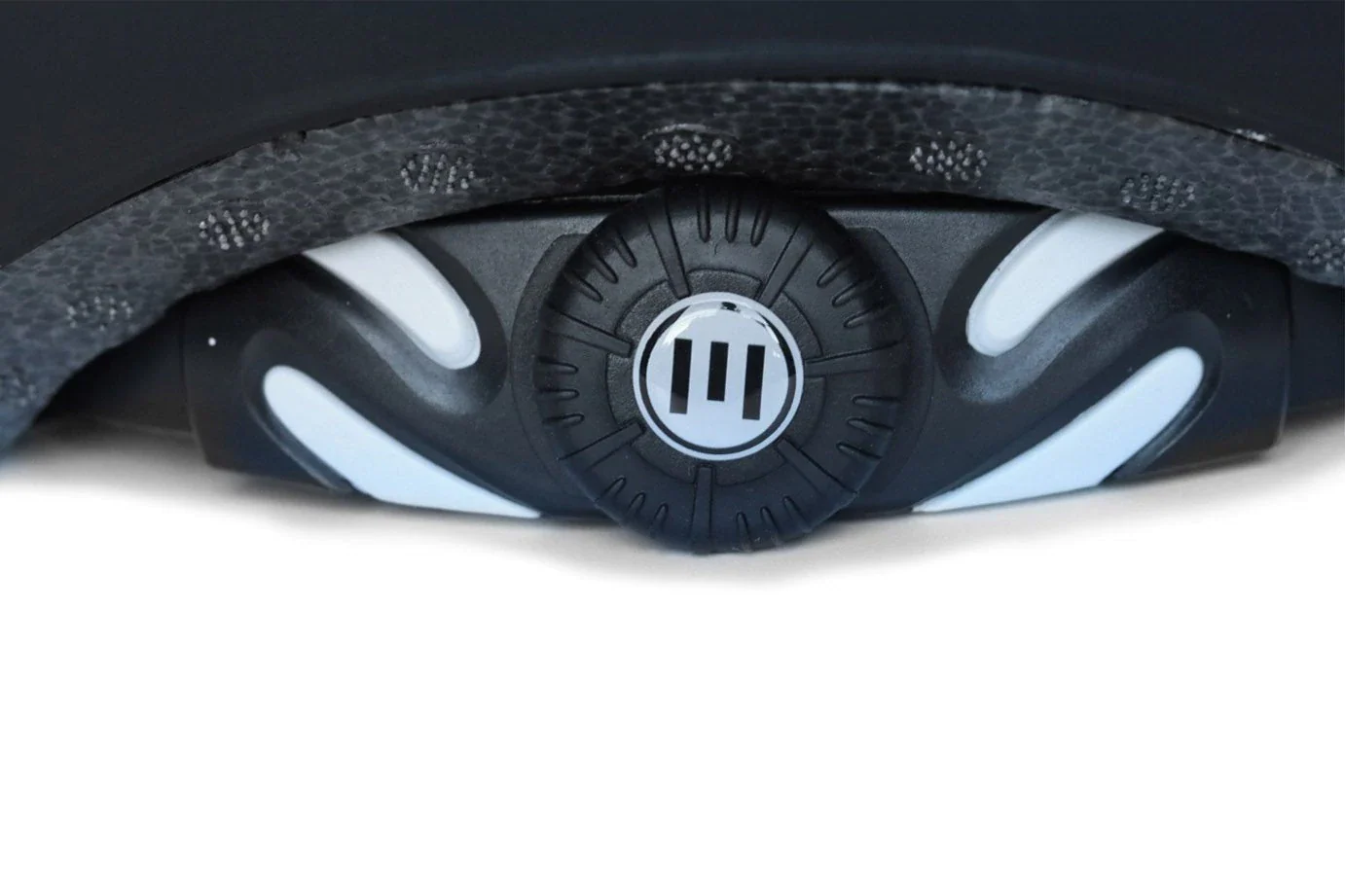 Evolve Skateboard Helmet - Image 11