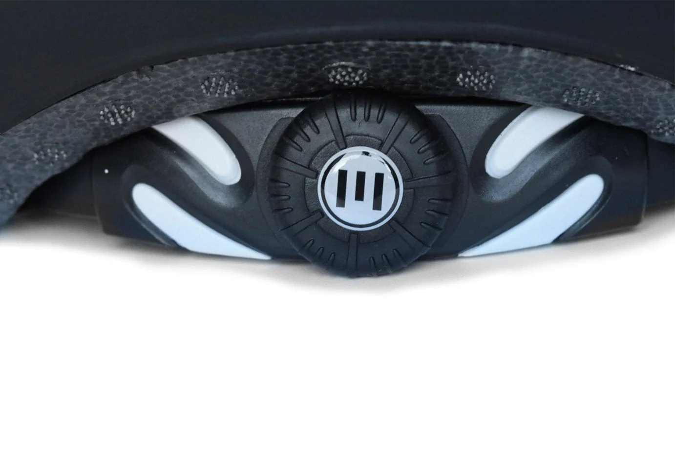 Evolve Skateboard Helmet - Image 14