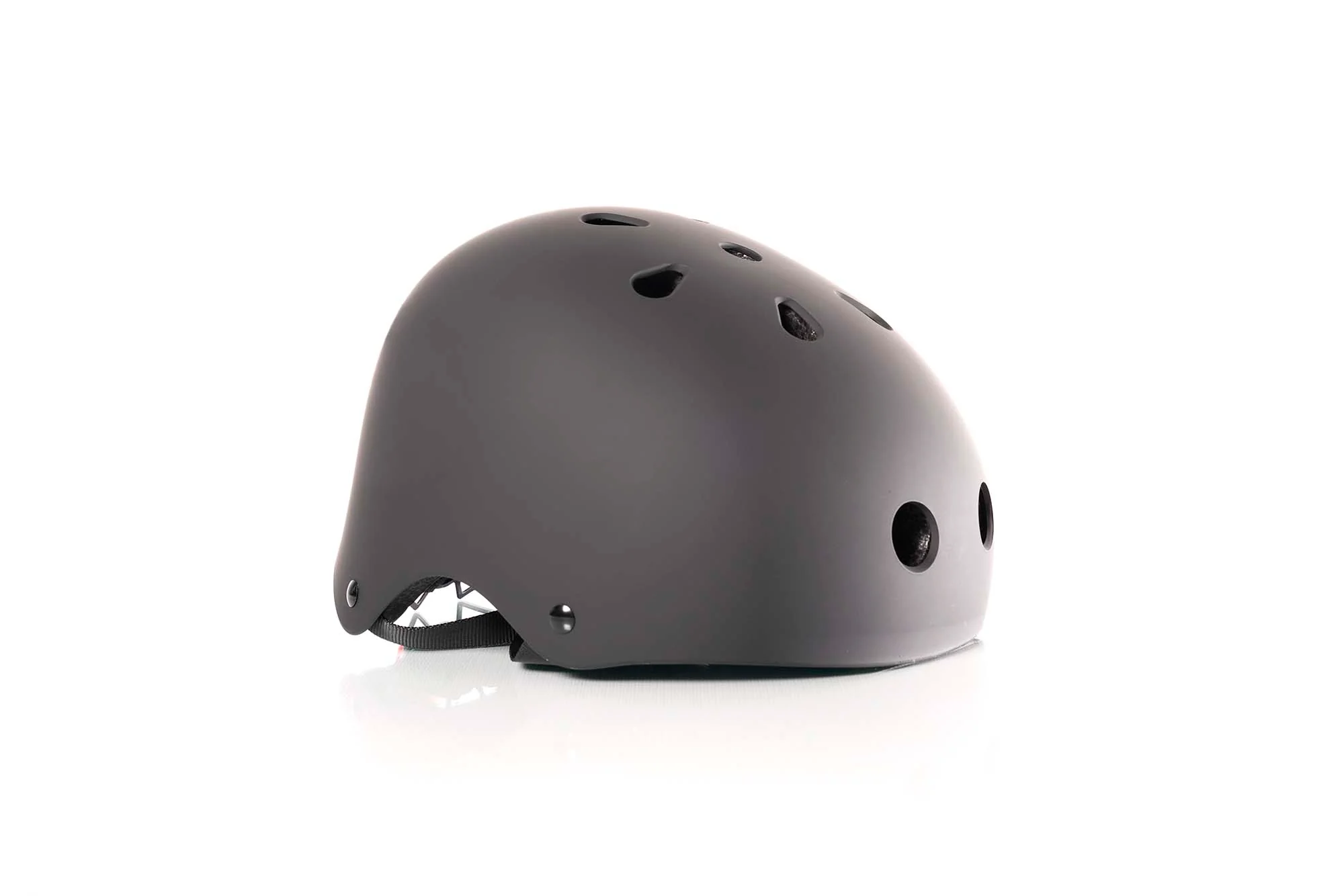 Evolve Skateboard Helmet - Image 4