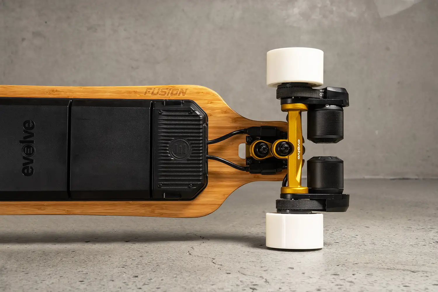 Fusion Street Electric Skateboard - Image 10