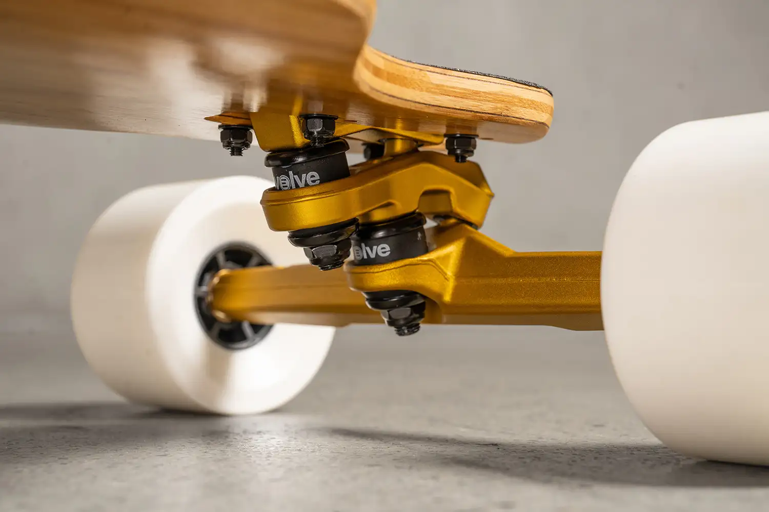 Fusion Street Electric Skateboard - Image 11