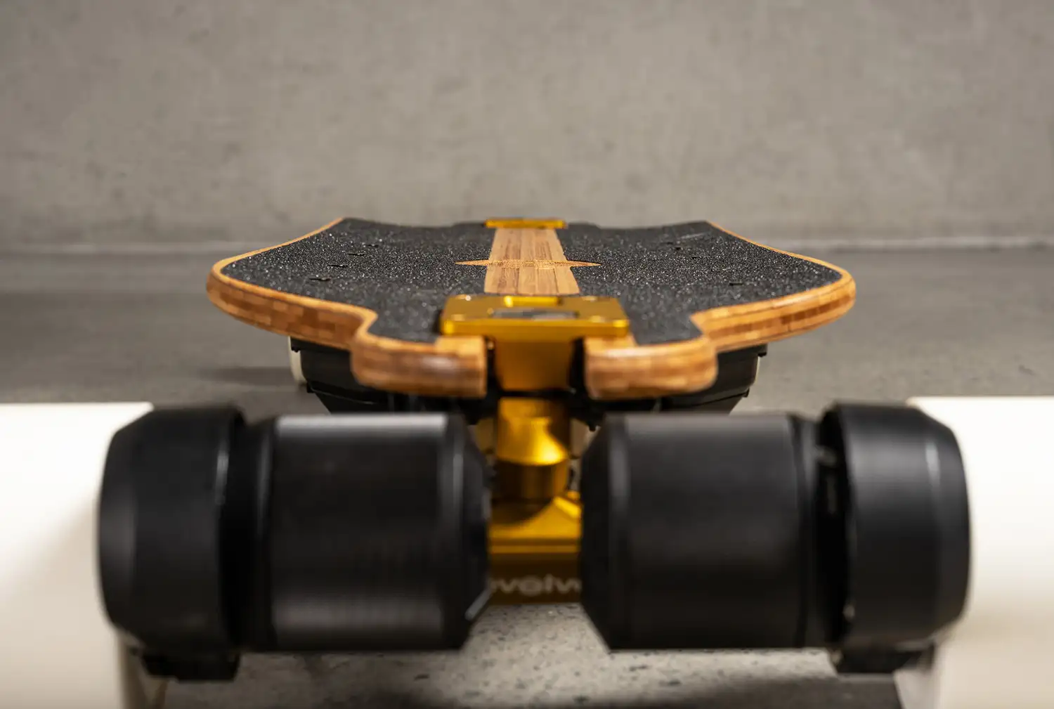 Fusion Street Electric Skateboard - Image 5