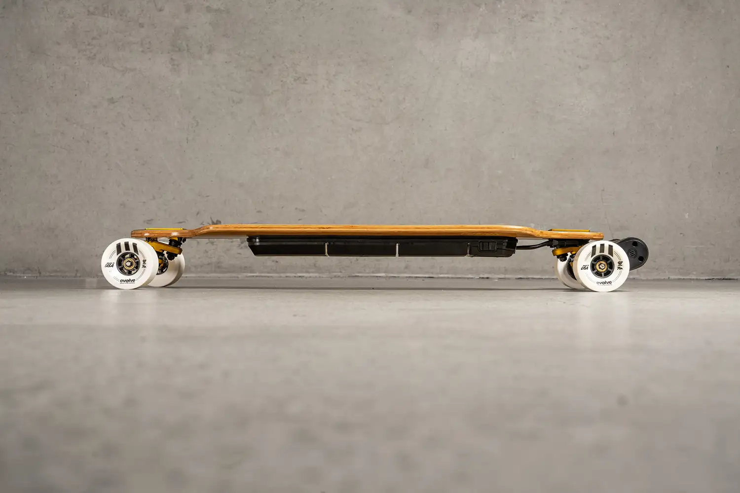 Fusion Street Electric Skateboard - Image 6