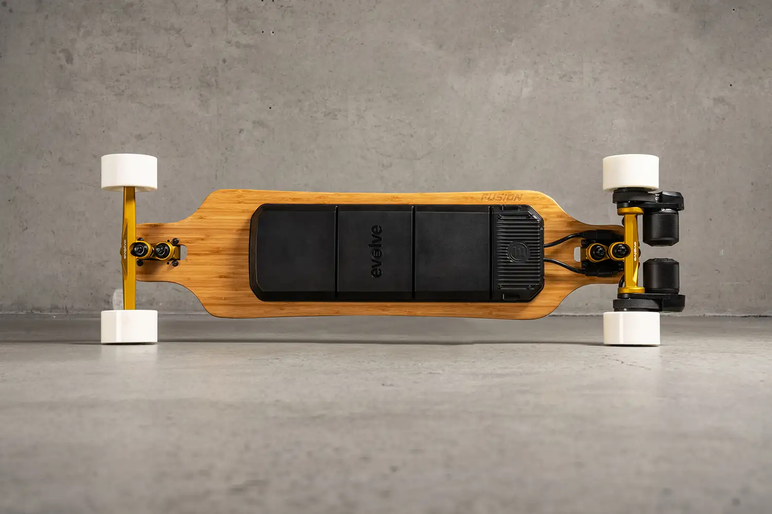 Fusion Street Electric Skateboard - Image 9