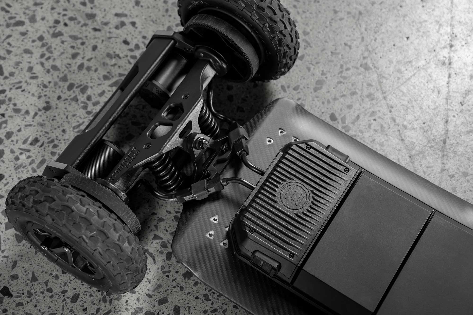 Renegade Diablo Electric Skateboard - Image 8