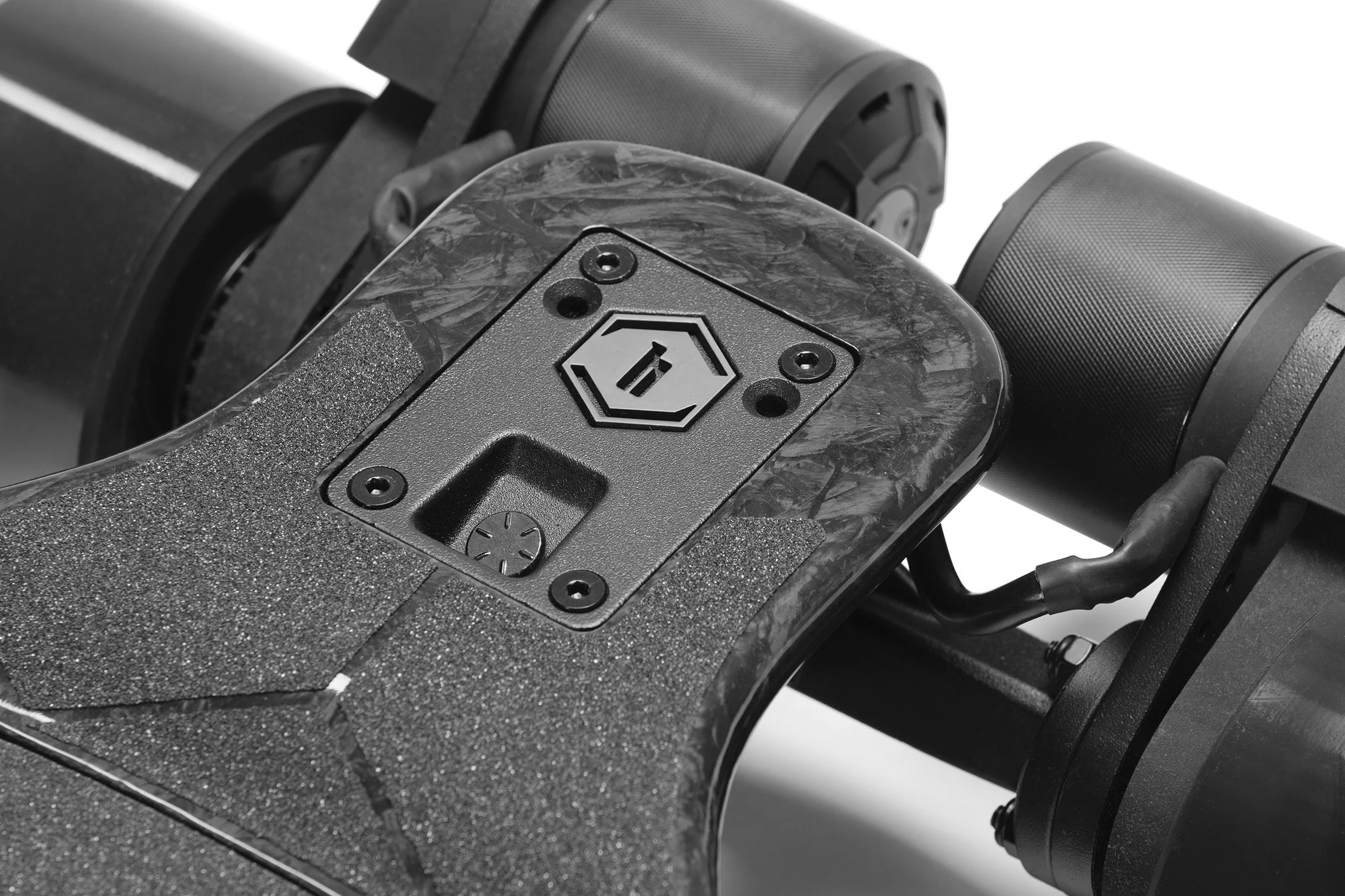 RETAIL ONLY Hadean - Carbon 2-in-1 - Image 10