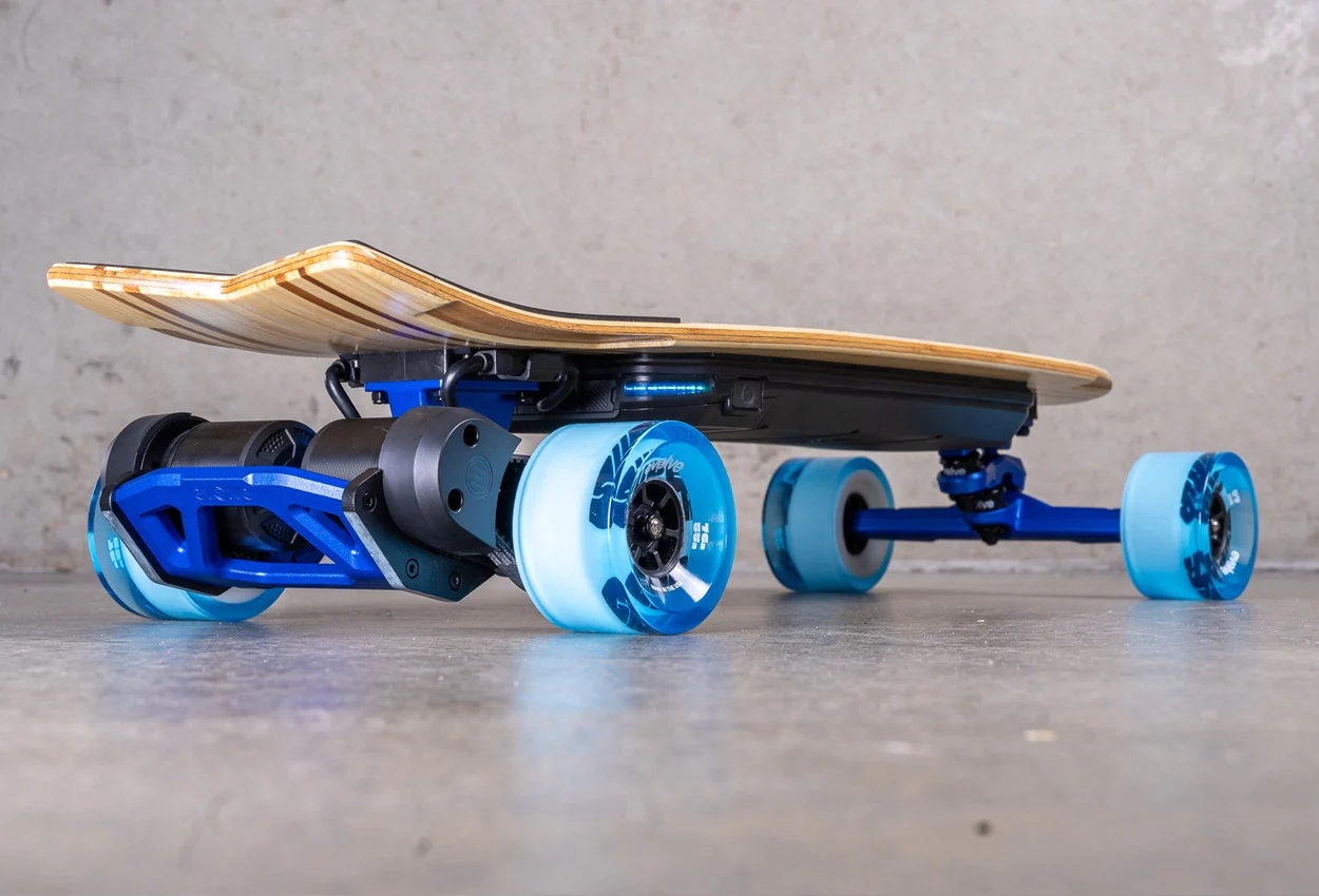 Stoke X Blue Series Electric Skateboard - Image 3